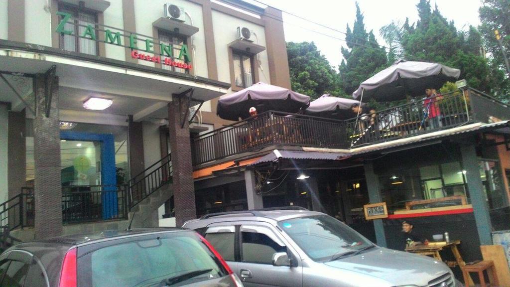 Zameena Guest House Cimahi Extérieur photo