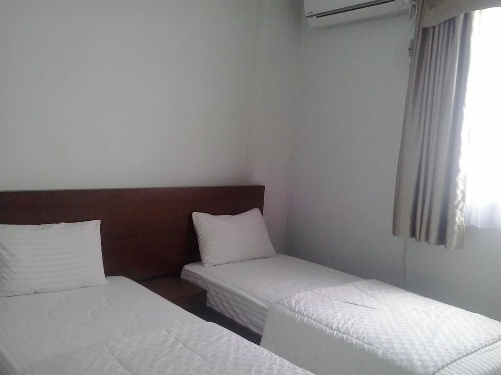 Zameena Guest House Cimahi Extérieur photo