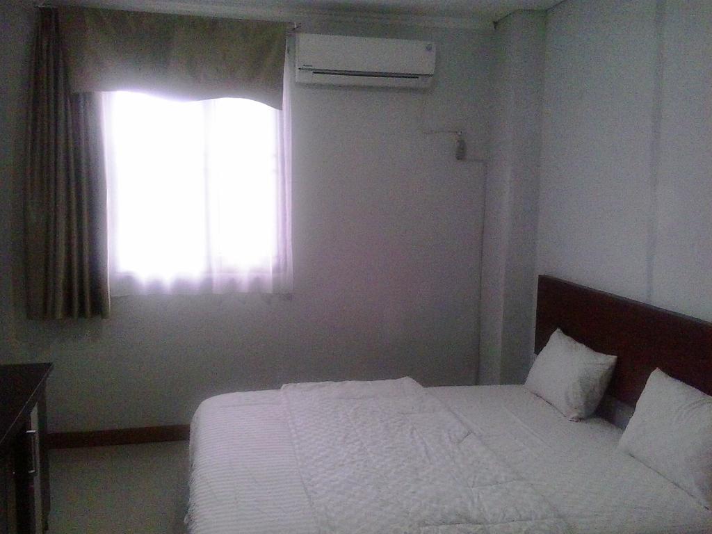 Zameena Guest House Cimahi Extérieur photo